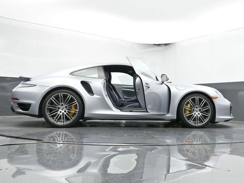 Used 2014 Porsche 911 Turbo S w/ Light Design Package image 70