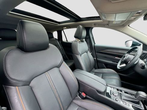 Used 2025 MAZDA CX-50 2.5 Hybrid w/ Premium Plus Pkg image 31