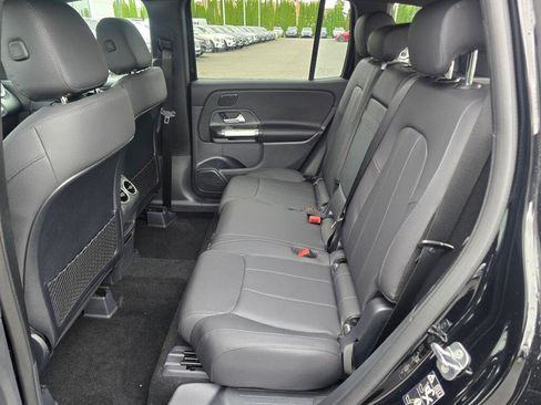 New 2026 Mercedes-Benz GLB 250 4MATIC image 18