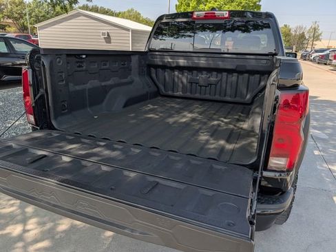 Used 2025 Chevrolet Colorado ZR2 w/ Technology Package image 26