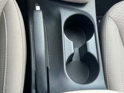 Used 2020 Hyundai Elantra SEL image 35