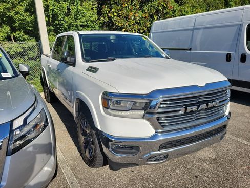 Used 2020 RAM 1500 Laramie AWD/4WD image 2