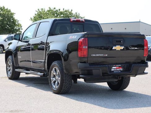 Used 2017 Chevrolet Colorado Z71 AWD/4WD image 11