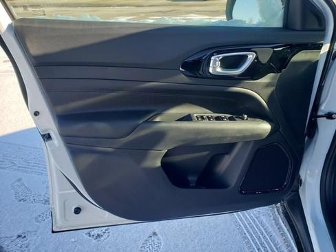 New 2026 Jeep Compass Limited AWD/4WD image 13