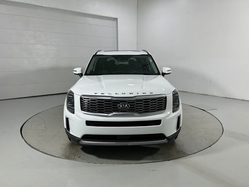 Used 2020 Kia Telluride EX AWD/4WD image 17