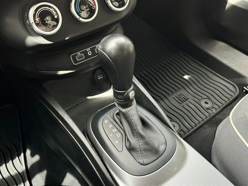 Used 2019 FIAT 500X Trekking w/ Mopar Appearance Package AWD/4WD image 32