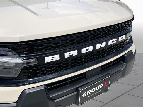 Used 2025 Ford Bronco Sport Outer Banks w/ Outer Banks Tech Package+ AWD/4WD image 29