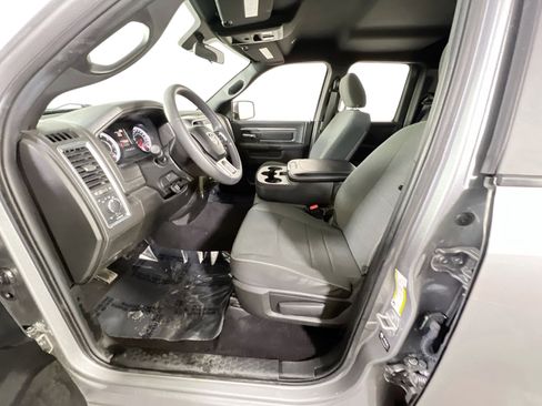 Used 2022 RAM 1500 Classic Warlock AWD/4WD image 18