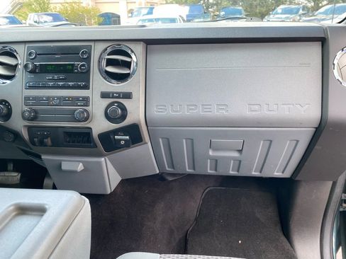 Used 2011 Ford F350 XLT w/ XLT Interior Pkg AWD/4WD image 24