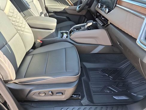 New 2026 GMC Canyon Denali w/ LPO, Denali Black Edition AWD/4WD image 19
