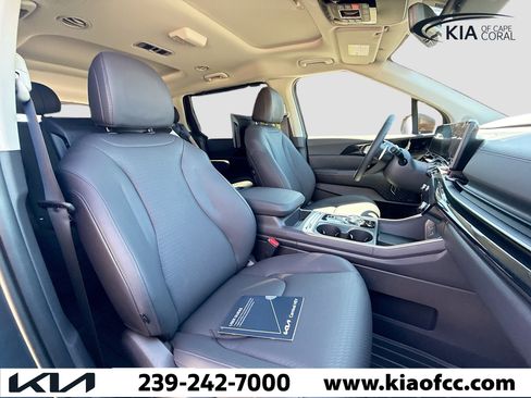New 2026 Kia Carnival SX Prestige FWD image 14