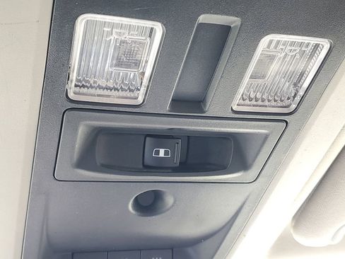 Used 2018 RAM 2500 Laramie image 33