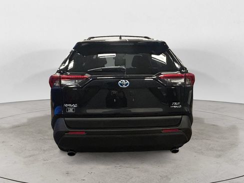 Used 2023 Toyota RAV4 XLE w/ XLE Grade Weather Package AWD/4WD image 4