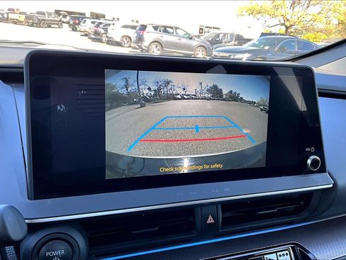 Used 2023 Toyota Prius XLE image 26