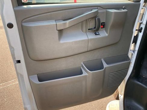 Used 2022 Chevrolet Express 2500 w/ Driver Convenience Package RWD image 10