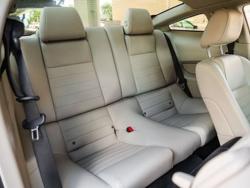 Used 2011 Ford Mustang GT Premium w/ Comfort Pkg RWD image 64