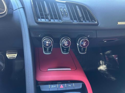 Used 2022 Audi R8 V10 performance AWD/4WD image 22