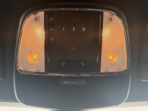 Used 2021 Dodge Charger GT w/ Plus Group image 33