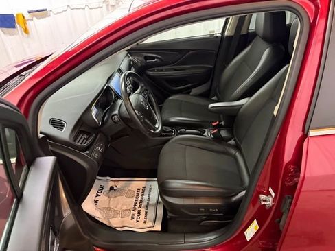 Used 2018 Buick Encore Preferred image 26