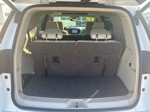 Used 2017 GMC Acadia Denali w/ Technology Package image 30