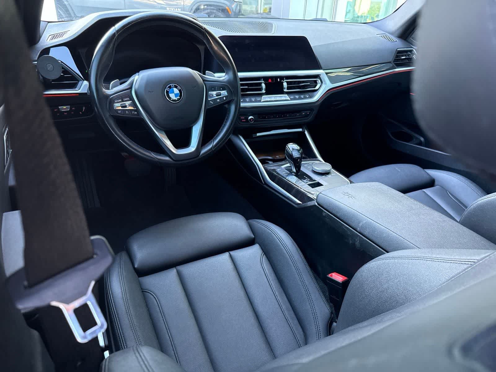 Used 2019 BMW 330i Sedan w/ Convenience Package RWD image 17