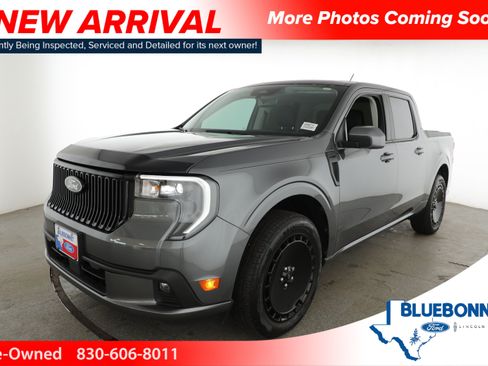 Certified 2025 Ford Maverick Lobo AWD/4WD image 1