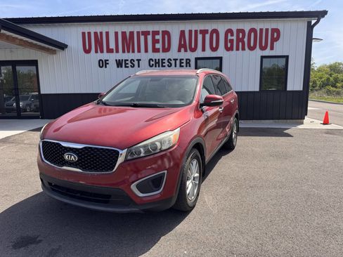 Used 2016 Kia Sorento FWD image 1