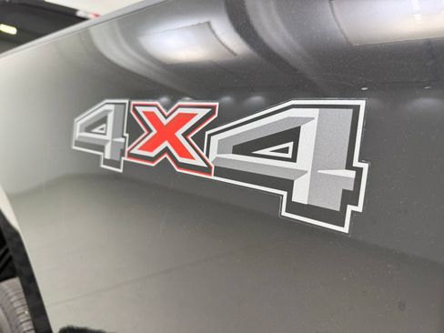 Used 2025 Ford F250 XLT image 13