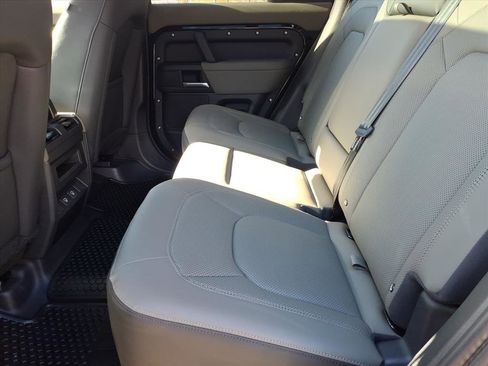 Certified 2025 Land Rover Defender 110 S image 5