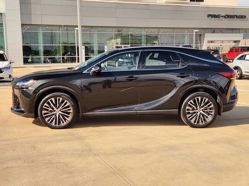 Used 2023 Lexus RX 350 Premium Plus w/ Cold Area Package FWD image 4