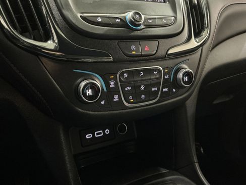 Used 2024 Chevrolet Equinox RS image 29