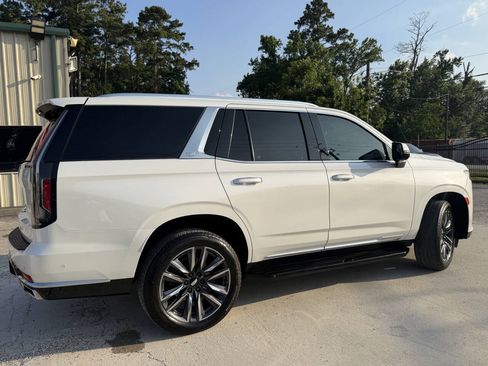 Used 2022 Cadillac Escalade Premium Luxury w/ Performance Package AWD/4WD image 5