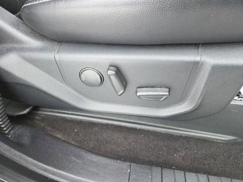 Used 2019 Ford F150 Lariat w/ Equipment Group 502A Luxury image 56