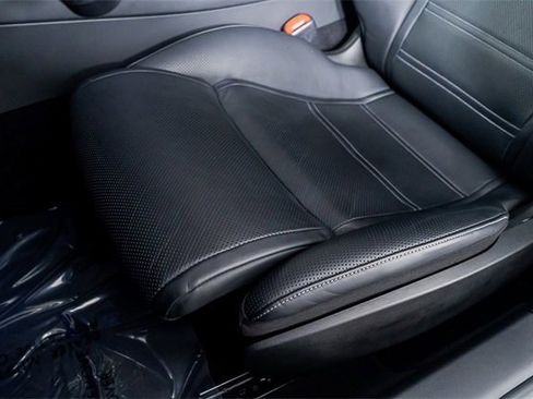 Used 2022 Mercedes-Benz SL 63 AMG 4MATIC w/ AMG Aerodynamic Package image 22