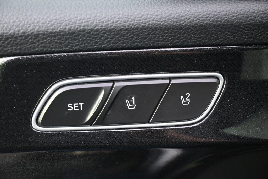Used 2020 Hyundai Palisade Limited AWD/4WD image 25