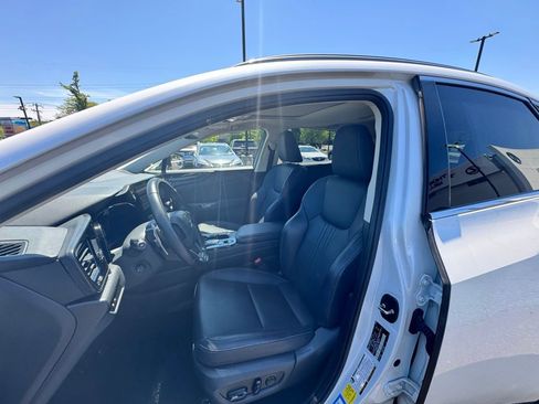 Used 2024 Lexus NX 350 AWD image 9