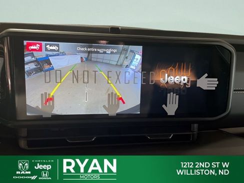 New 2026 Jeep Wrangler Unlimited Sahara AWD/4WD image 33