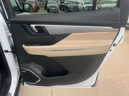 New 2026 Buick Enclave Preferred w/ Power Package image 47