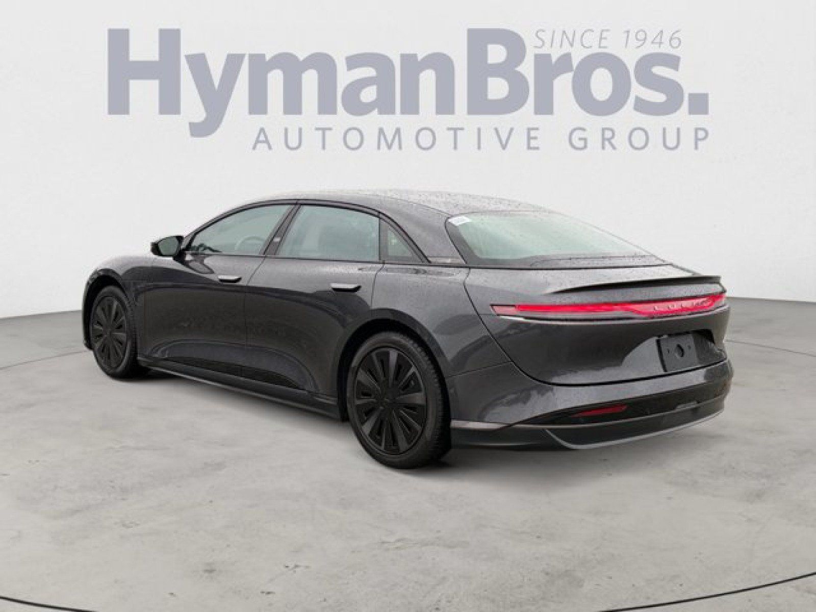 Used 2024 Lucid Air Pure RWD image 5