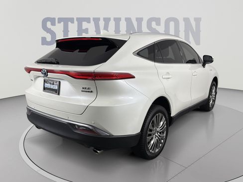 Used 2021 Toyota Venza XLE w/ Softex Package AWD/4WD image 27