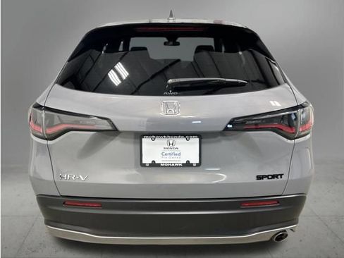 Certified 2024 Honda HR-V Sport image 5