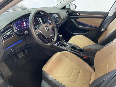 Used 2021 Volkswagen Jetta SEL Premium FWD image 19