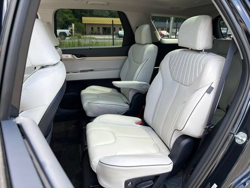 Certified 2024 Hyundai Palisade Limited AWD/4WD image 25