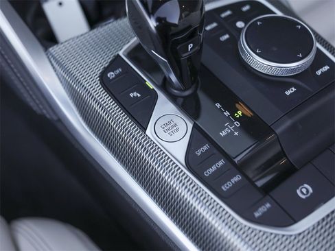 Used 2022 BMW 440i xDrive Convertible w/ Premium Package image 29