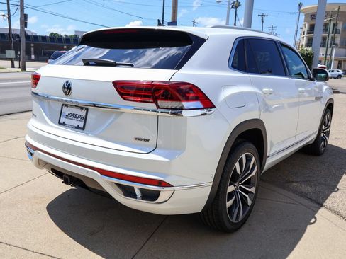 Certified 2021 Volkswagen Atlas Cross Sport SEL Premium R-Line AWD/4WD image 5