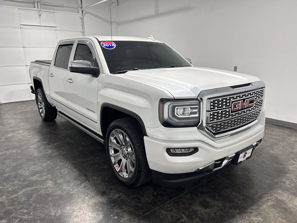 Used 2018 GMC Sierra 1500 Denali w/ Denali Ultimate Package AWD/4WD image 5