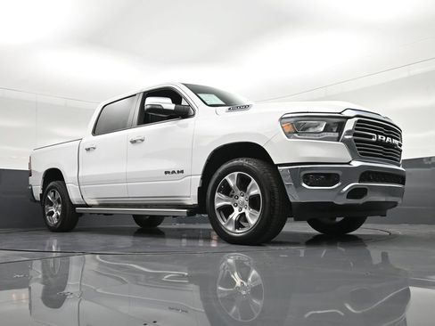 Used 2023 RAM 1500 Laramie AWD/4WD image 29