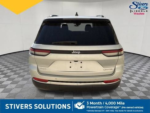 Used 2023 Jeep Grand Cherokee Limited AWD/4WD image 7