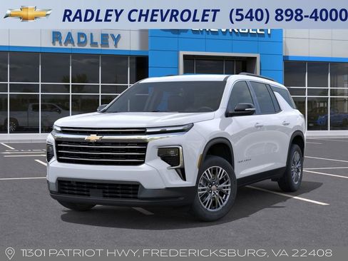 New 2026 Chevrolet Traverse LT w/ Driver Confidence Package image 6