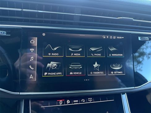 Used 2021 Audi Q7 3.0T Premium Plus image 21